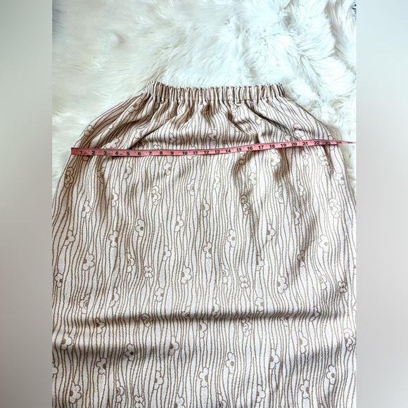 Handmade Gold Floral Vintage Elastic Waisted Skirt 27”-42” - Picture 10 of 10